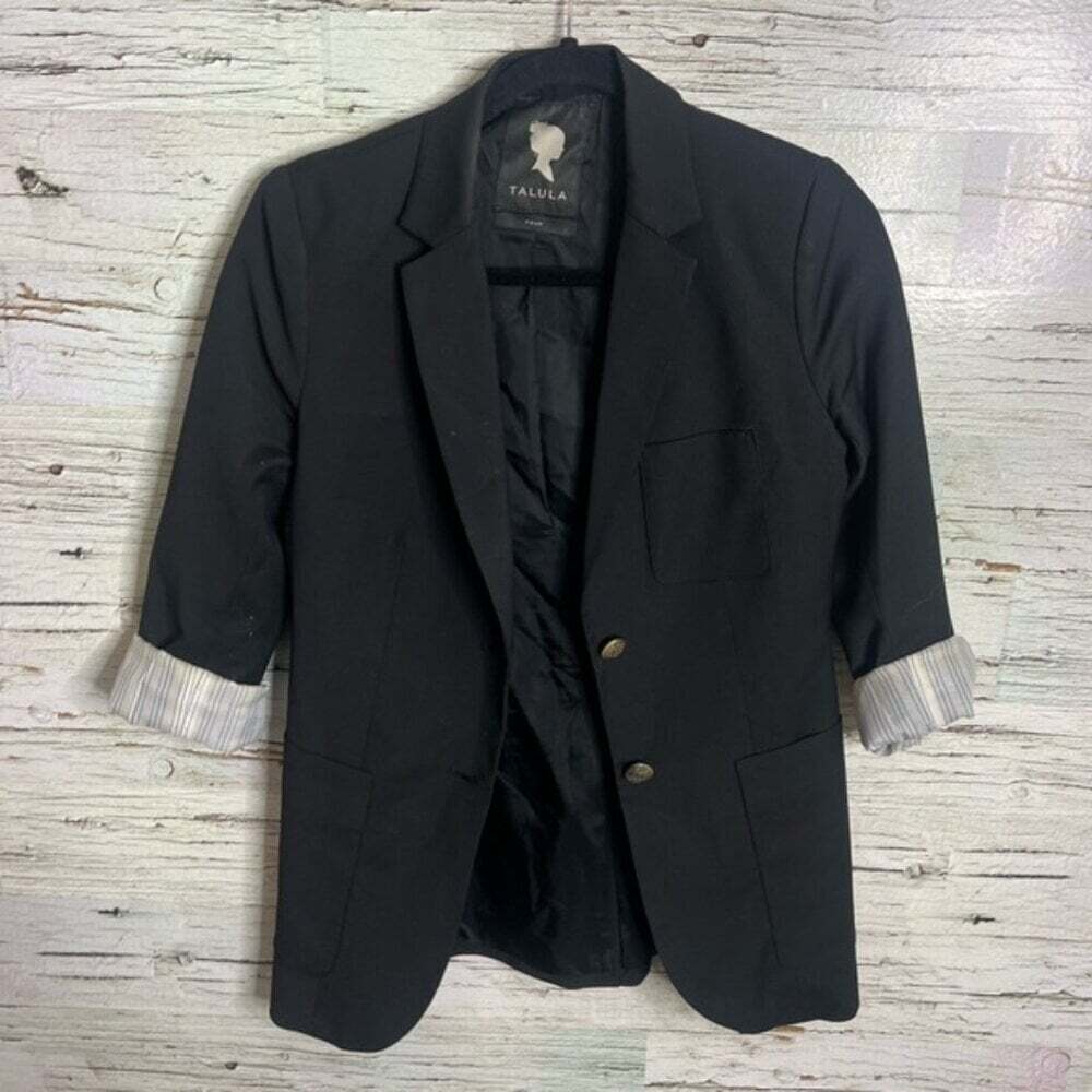 Aritzia Talula Classic Exeter Boyfriend Blazer in Black Size 4